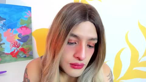 Snapshot of lukacastillo chatting on October 28, 6:21 pm Luka Castillo online show from October 28, 6:21 pm