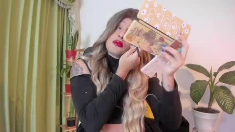 Luka Castillo online show from April 24, 5:43 am