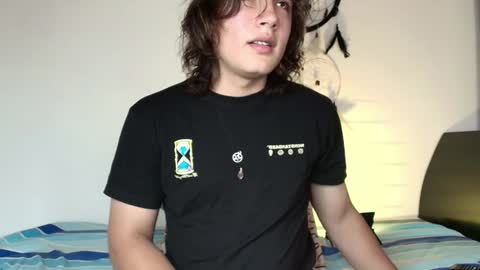 Snapshot of lukashollow chatting on January 6, 7:02 pm lukas 3 online show from January 6, 7:02 pm