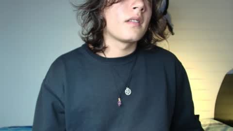 Snapshot of lukashollow chatting on January 19, 3:18 am lukas 3 online show from January 19, 3:18 am