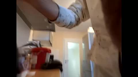 Snapshot of lukasschoetz chatting on November 25, 7:41 am lukasschoetz online show from November 25, 7:41 am