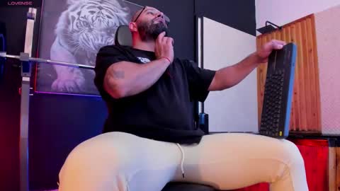 LUKE online show from February 10, 12:09 pm