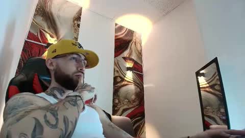 LUKE online show from January 14, 1:06 pm