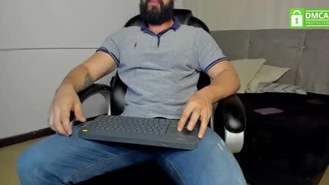 Snapshot of luke_diaz7 chatting on September 21, 4:03 am luke diaz7 online show from September 21, 4:03 am