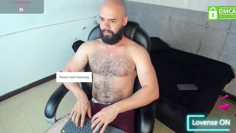 Snapshot of luke_diaz7 chatting on September 28, 5:35 am luke diaz7 online show from September 28, 5:35 am