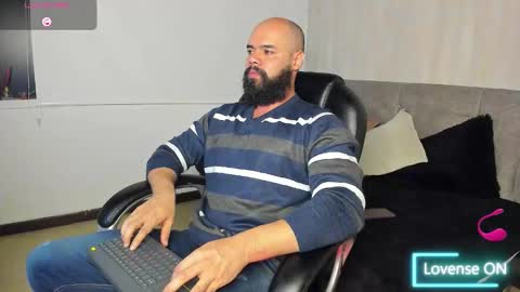 Snapshot of luke_diaz7 chatting on October 10, 5:50 am luke diaz7 online show from October 10, 5:50 am