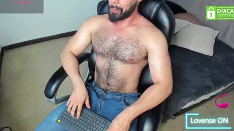 Snapshot of luke_diaz7 chatting on November 14, 11:57 pm luke diaz7 online show from November 14, 11:57 pm