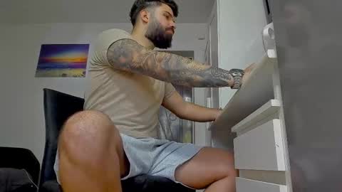 Luke online show from November 1, 10:06 am