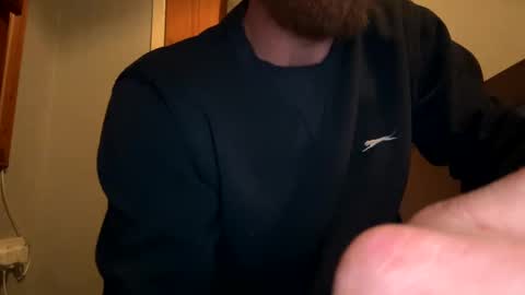 Snapshot of lukeeeeey96 chatting on January 15, 6:33 am lukeeeeey96 online show from January 15, 6:33 am