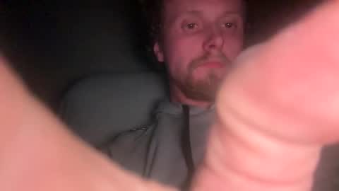 Snapshot of lukeeeeey96 chatting on February 11, 12:28 am lukeeeeey96 online show from February 11, 12:28 am