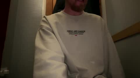 Snapshot of lukeeeeey96 chatting on March 3, 1:10 am lukeeeeey96 online show from March 3, 1:10 am