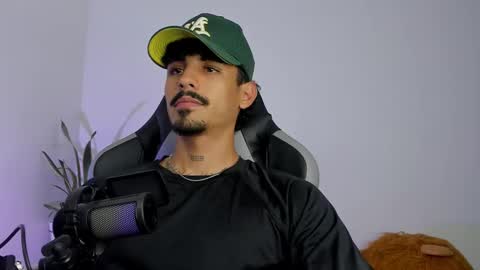 Luke Taylor online show from March 6, 4:31 am