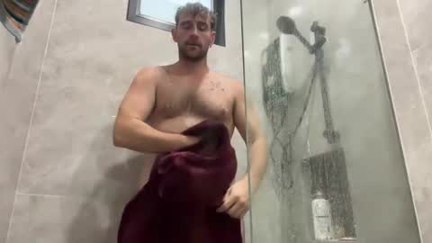 MR. Luke Gunn online show from March 31, 11:27 pm