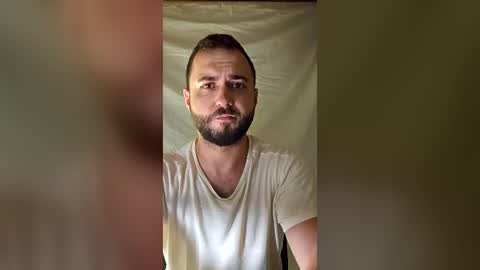 lukepetrovic online show from August 4, 9:50 pm