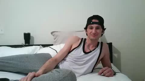 luketaylorla online show from January 12, 4:01 pm
