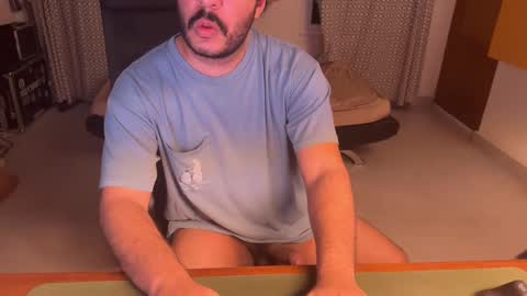 Snapshot of lukko33 chatting on January 22, 5:16 am lukko33 online show from January 22, 5:16 am