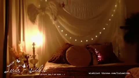 Snapshot of lulawilds chatting on July 4, 1:34 am lula wilds online show from July 4, 1:34 am