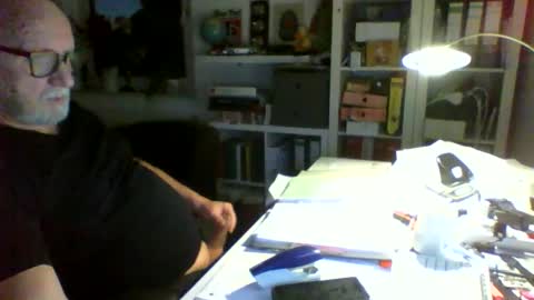 luley58 online show from December 15, 6:28 am