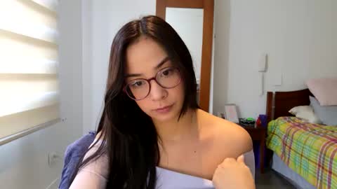 Luli online show from April 3, 12:58 pm