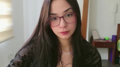 Luli online show from April 24, 1:24 pm