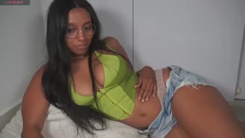 Snapshot of lulitauwu chatting on June 13, 3:04 am lulitauwu online show from June 13, 3:04 am