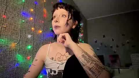 lullypopa online show from October 1, 2:56 pm