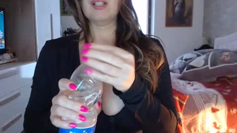 lulu7870 online show from January 31, 7:39 am