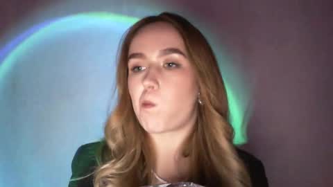 Snapshot of lulu_baby1 chatting on February 6, 6:56 pm Lulu Baby18 online show from February 6, 6:56 pm