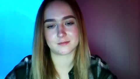 Snapshot of lulu_baby1 chatting on February 18, 7:19 pm Lulu Baby18 online show from February 18, 7:19 pm