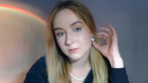 Snapshot of lulu_baby1 chatting on March 6, 7:54 pm Lulu Baby18 online show from March 6, 7:54 pm