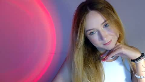 Snapshot of lulu_baby1 chatting on September 26, 9:35 am Lulu Baby18 online show from September 26, 9:35 am