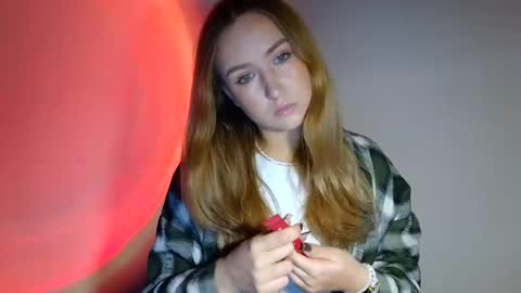 Snapshot of lulu_baby1 chatting on October 11, 6:34 am Lulu Baby18 online show from October 11, 6:34 am