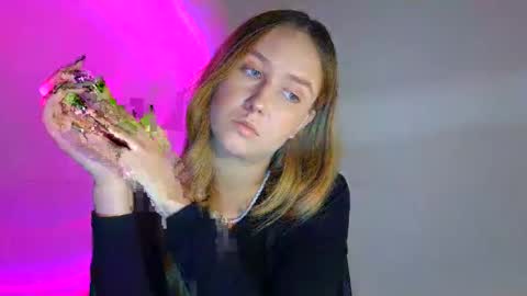 Snapshot of lulu_baby1 chatting on October 20, 2:50 pm Lulu Baby18 online show from October 20, 2:50 pm