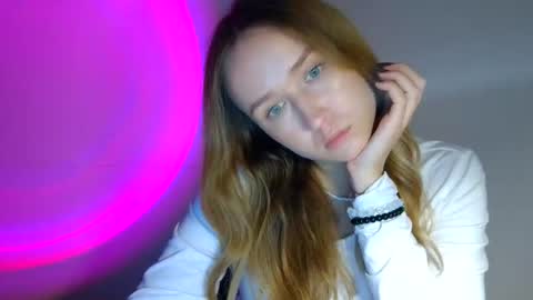 Snapshot of lulu_baby1 chatting on October 27, 6:12 pm Lulu Baby18 online show from October 27, 6:12 pm