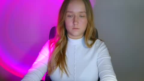 Snapshot of lulu_baby1 chatting on November 11, 7:03 pm Lulu Baby18 online show from November 11, 7:03 pm