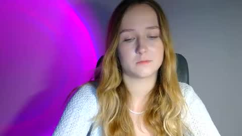 Snapshot of lulu_baby1 chatting on November 30, 1:37 pm Lulu Baby18 online show from November 30, 1:37 pm