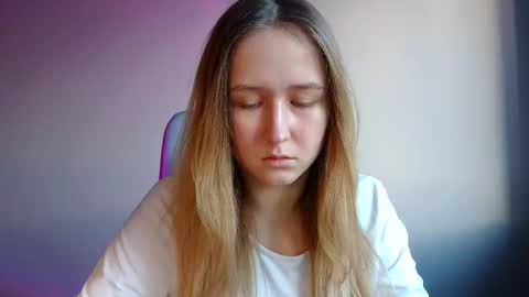 Lulu Baby18 online show from December 18, 7:36 am