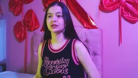 lulu_cm online show from March 5, 4:58 pm