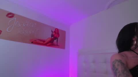 BRENDA TATIANA online show from January 18, 4:42 pm