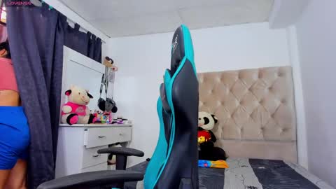 Snapshot of lulu_f1 chatting on October 16, 3:13 pm  ferrer   online show from October 16, 3:13 pm