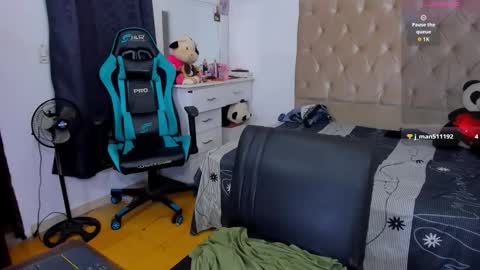  ferrer   online show from November 27, 6:32 pm