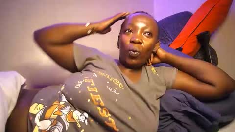 lulu_sparks1 online show from October 1, 3:56 am