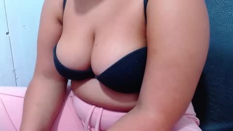  Lulu  online show from February 7, 8:10 pm