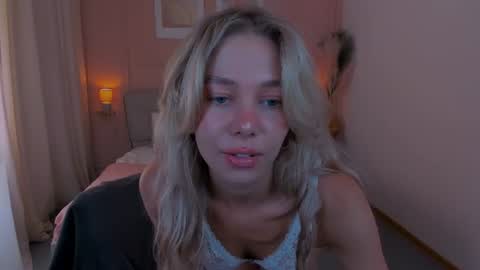 Alise online show from June 26, 1:48 pm