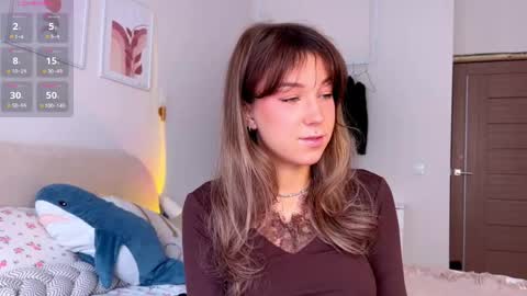 Snapshot of luluberryx chatting on May 24, 2:16 am lulu berry online show from May 24, 2:16 am
