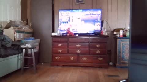 Snapshot of lulupixxx chatting on January 27, 4:11 pm Connie online show from January 27, 4:11 pm