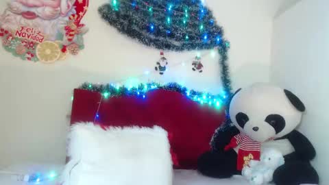 LULU online show from December 21, 6:02 pm