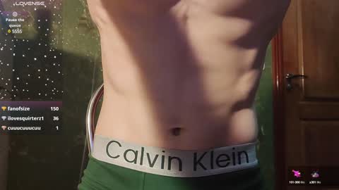 Snapshot of lumberxxxx chatting on January 20, 12:04 am lumberxxxx online show from January 20, 12:04 am