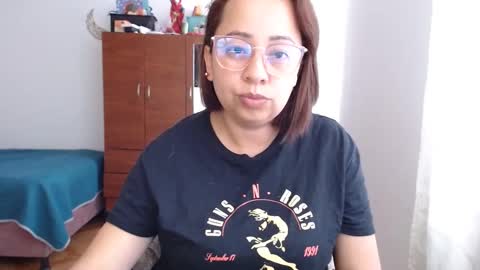 LUMI     online show from December 20, 10:00 pm