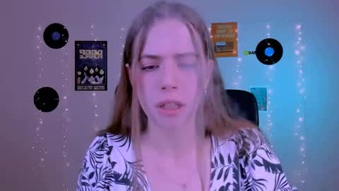 Snapshot of lumi_soft chatting on June 5, 7:47 am Sweet Lumi online show from June 5, 7:47 am